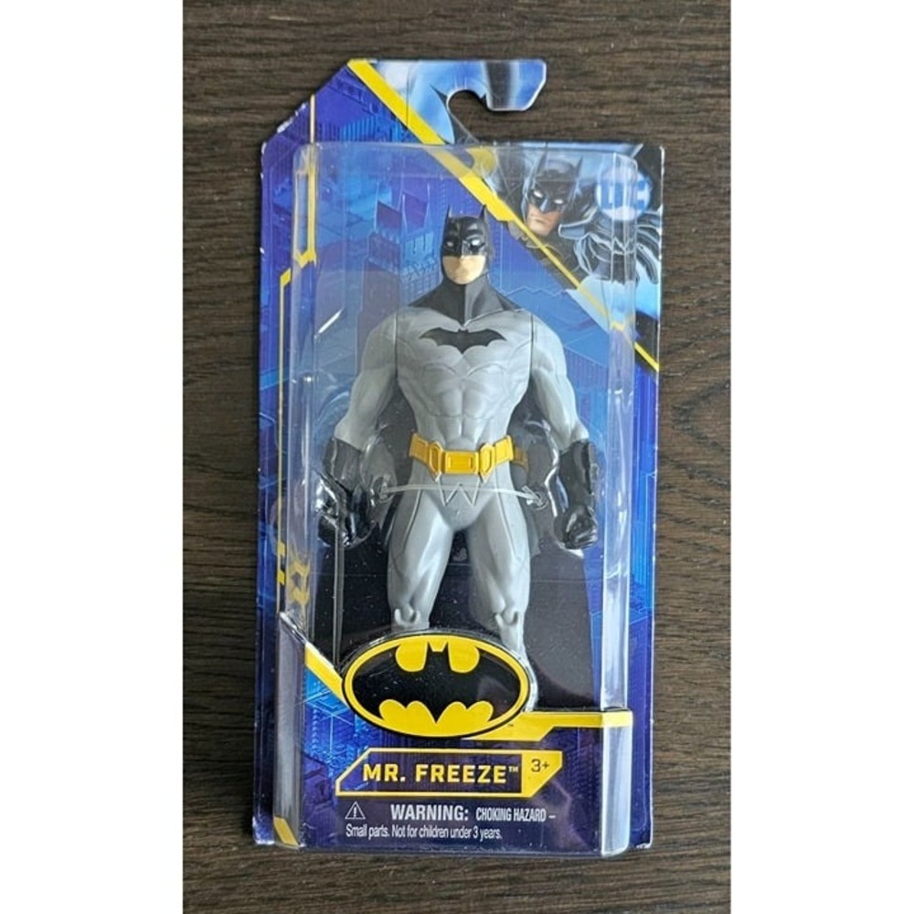 Batman‎ 6 Inch Figure with Mr. Freeze Label Error